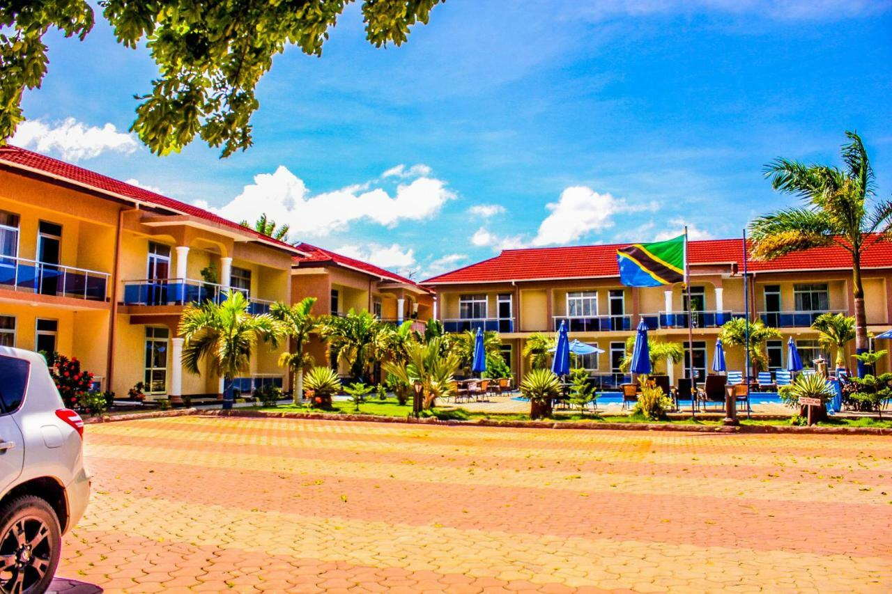 Sea View Beach Resort Lindi Екстериор снимка