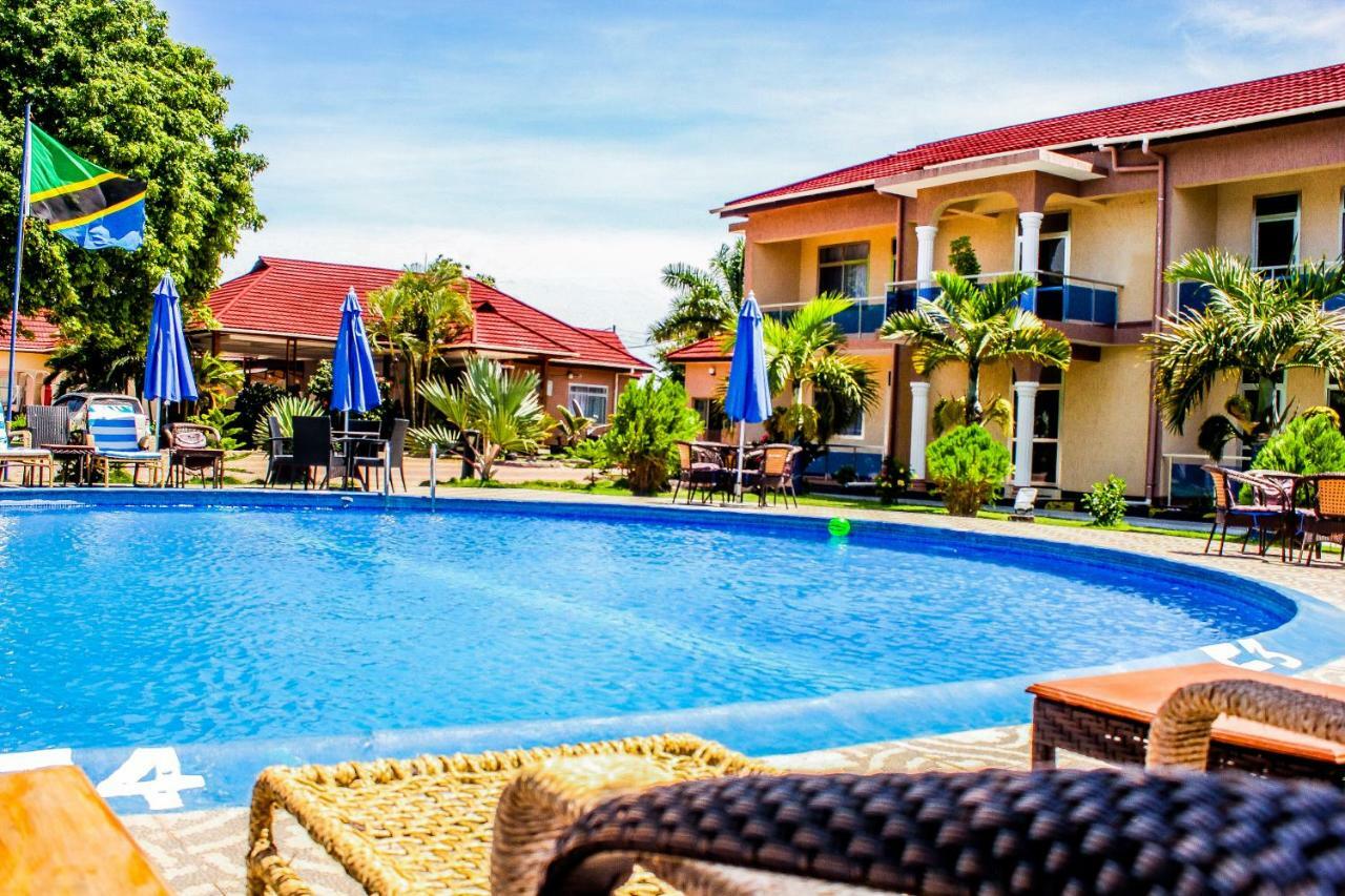 Sea View Beach Resort Lindi Екстериор снимка