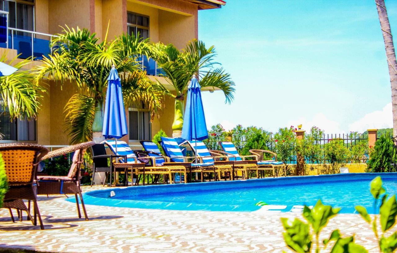 Sea View Beach Resort Lindi Екстериор снимка